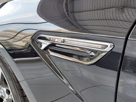 BMW M6 Gran Coupe 4.4 Bi-Turbo V8 32V 560cv