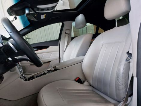 Mercedes CLS-400 3.5 V6 Bi-Turbo 333cv Aut.